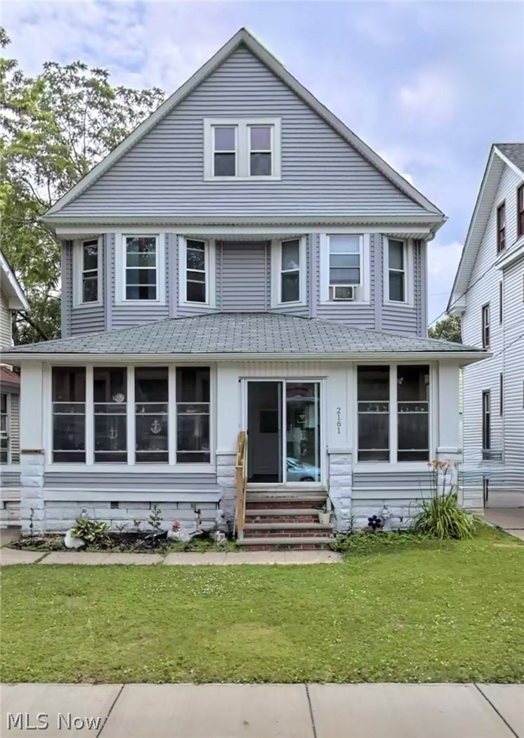 2161 W 101st Street Property Photo 1