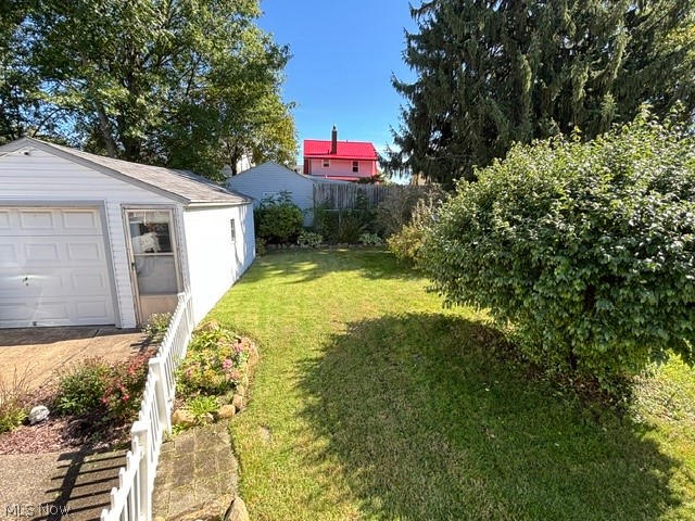 1131 Murray Avenue Property Photo 4