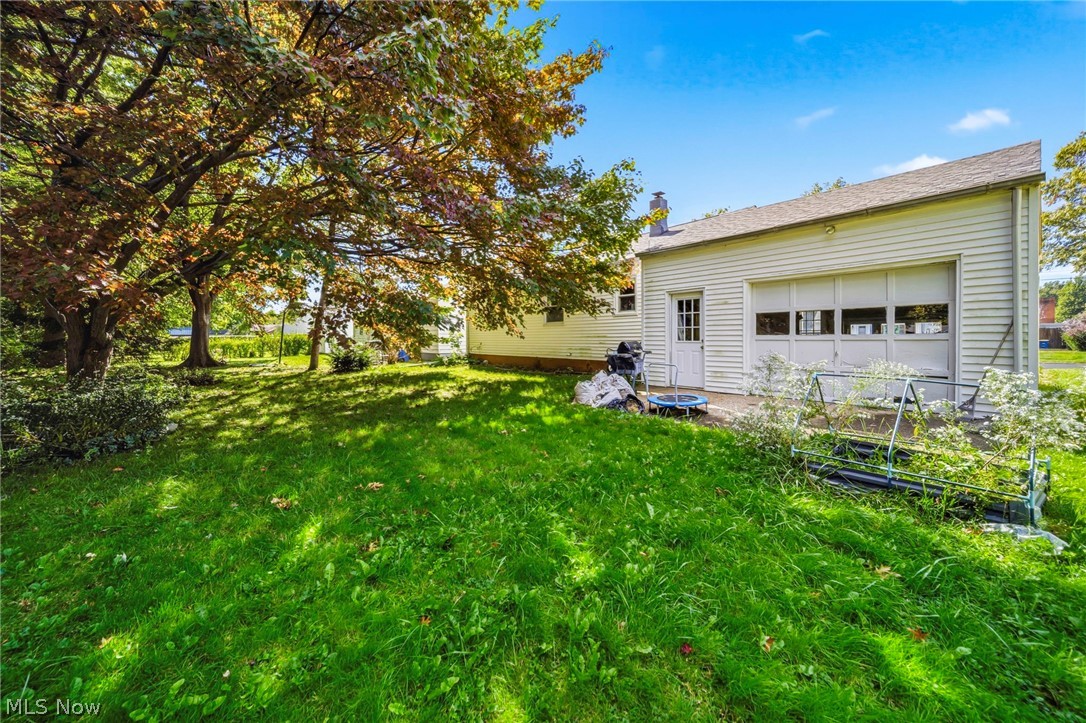 1330 Gladding Avenue Property Photo 10