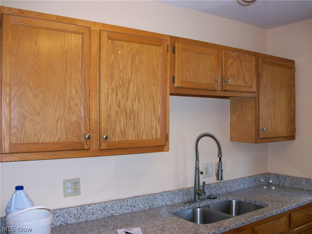 17628 Winslow Road Down Property Photo 6