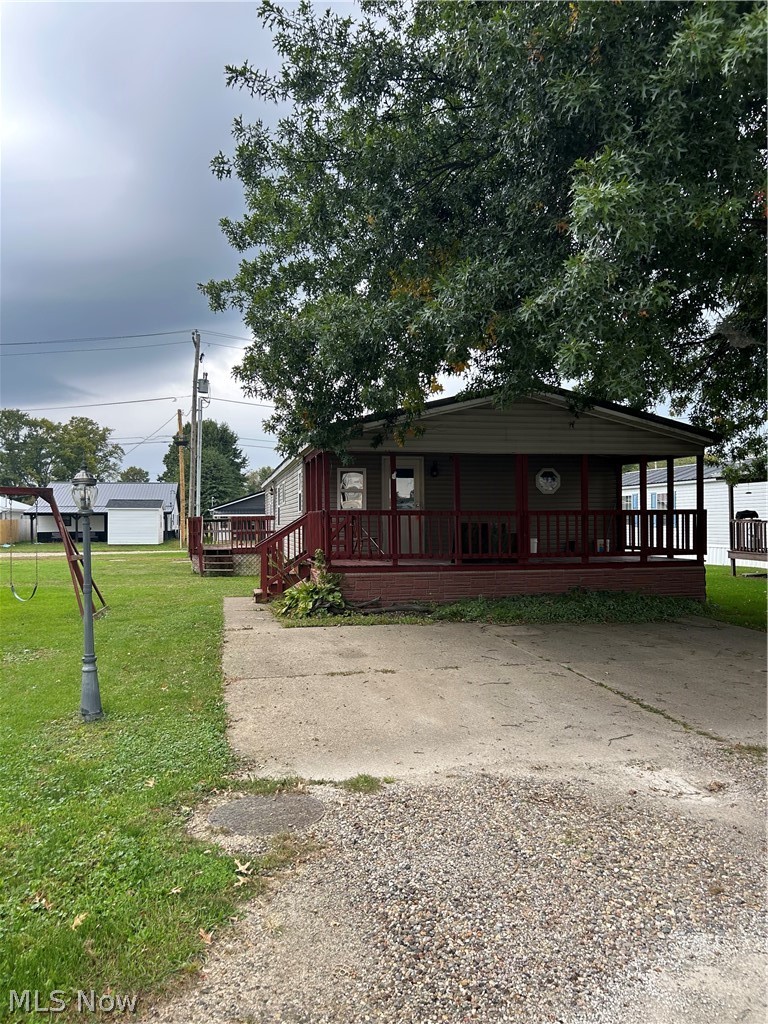 10173 Oakwood Street Property Photo 1