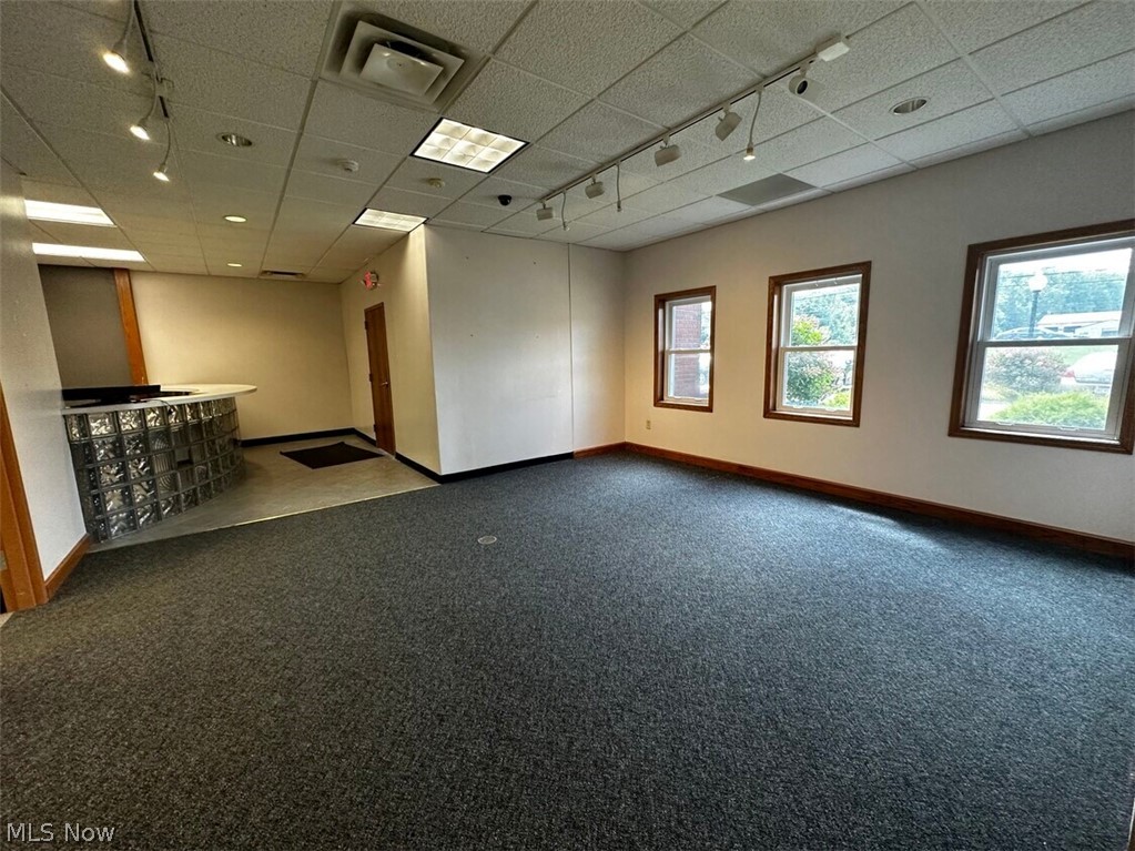 1213 Medina Road Property Photo 2