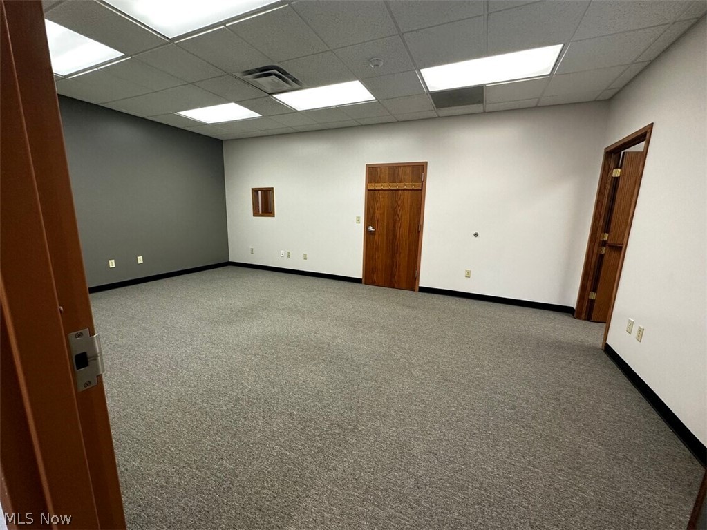 1213 Medina Road Property Photo 4