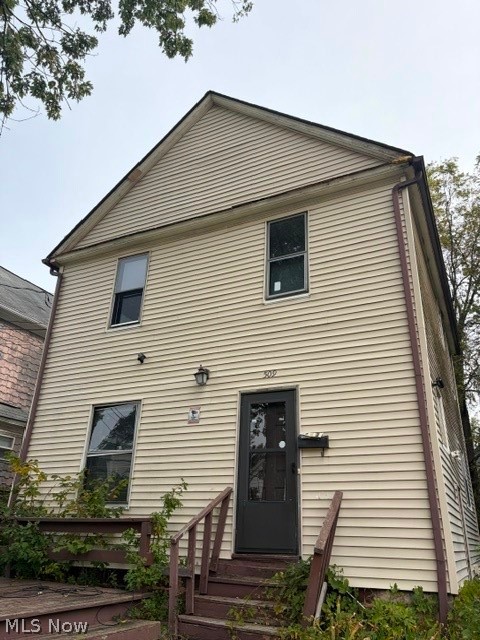 509 Rentschler Street Property Photo 1