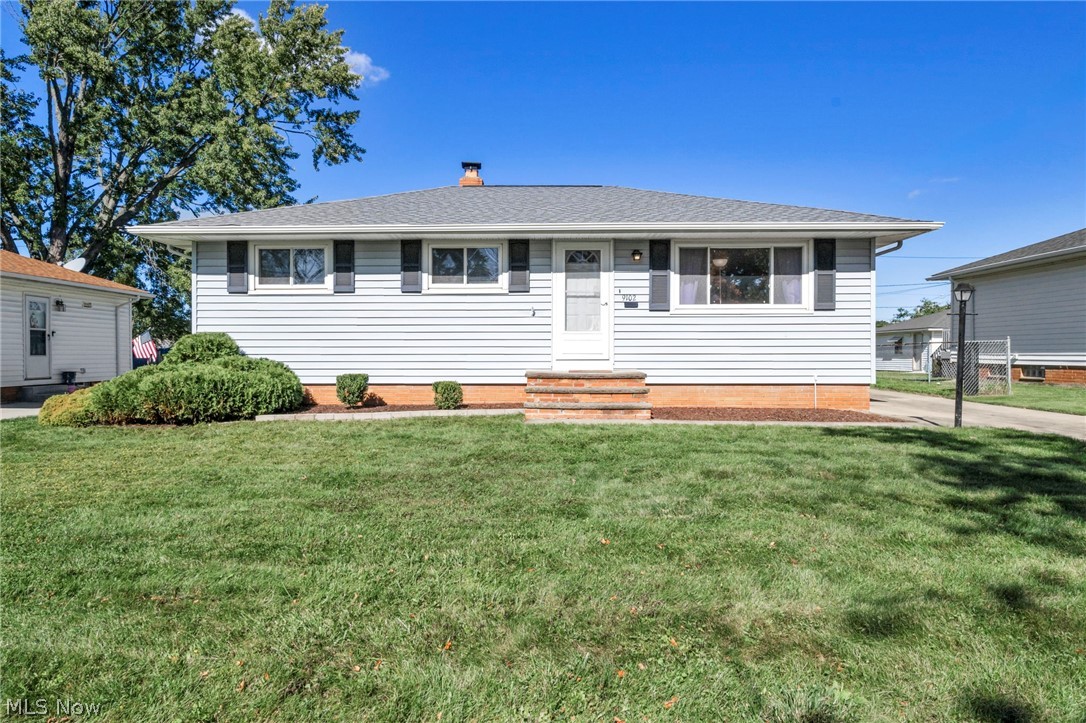 9102 Harrow Drive Property Photo 1