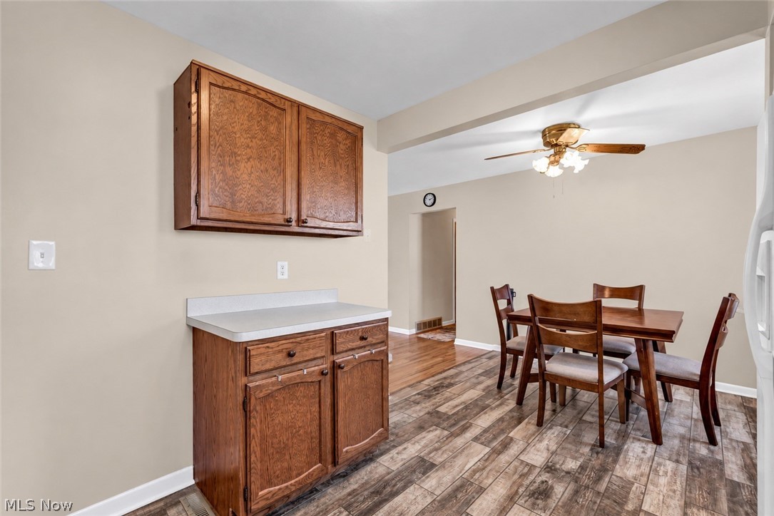 9102 Harrow Drive Property Photo 8