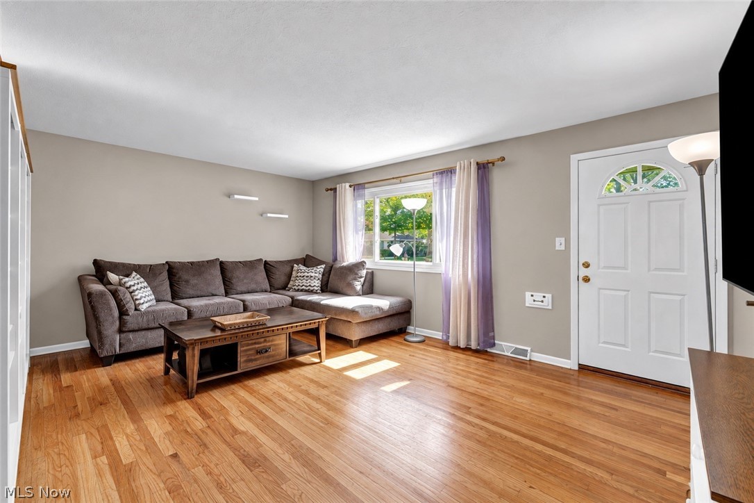 9102 Harrow Drive Property Photo 15