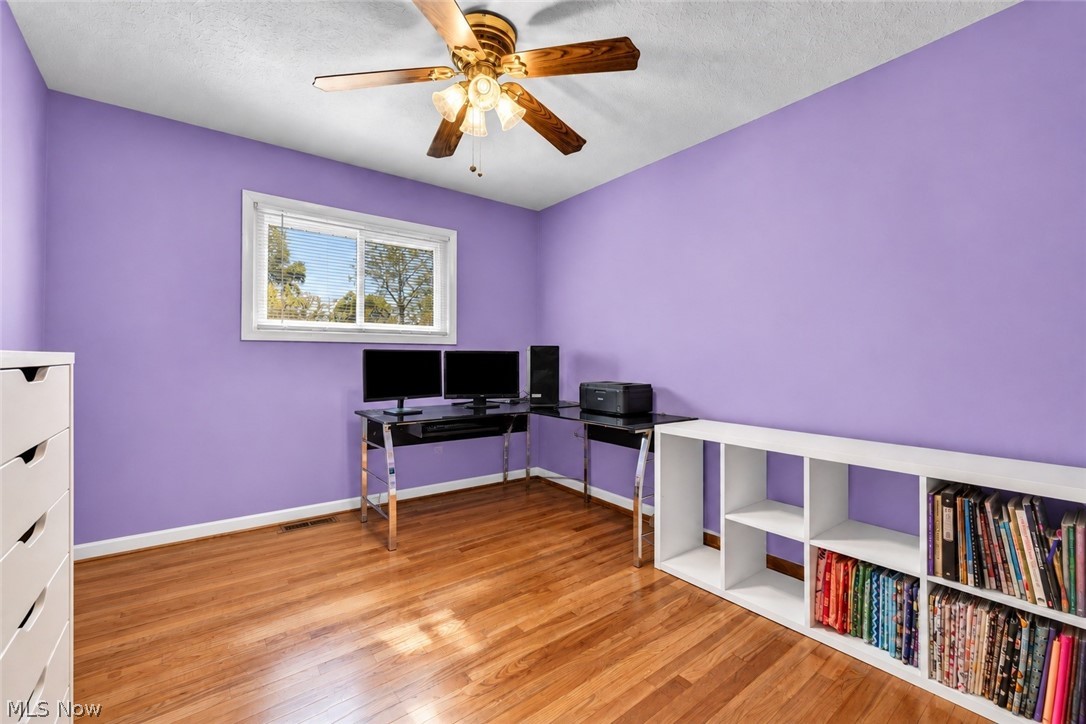 9102 Harrow Drive Property Photo 25