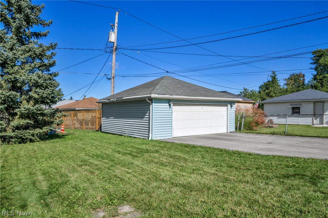 9102 Harrow Drive Property Photo 36
