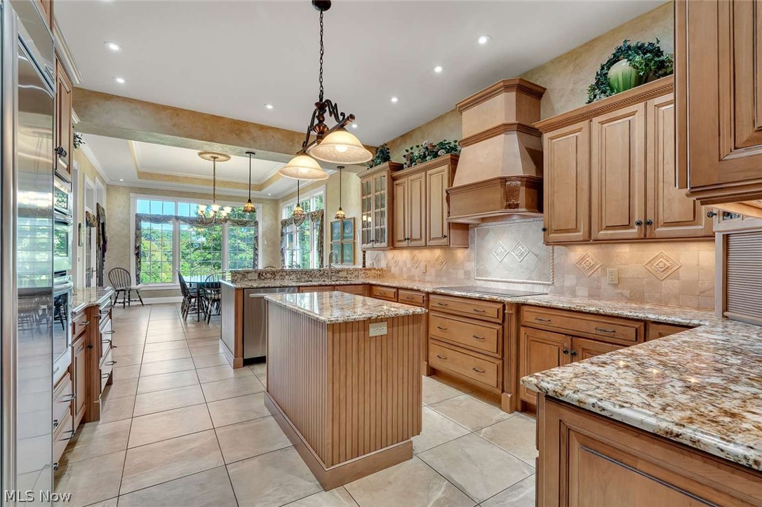 7539 Highbury Pointe Property Photo 9