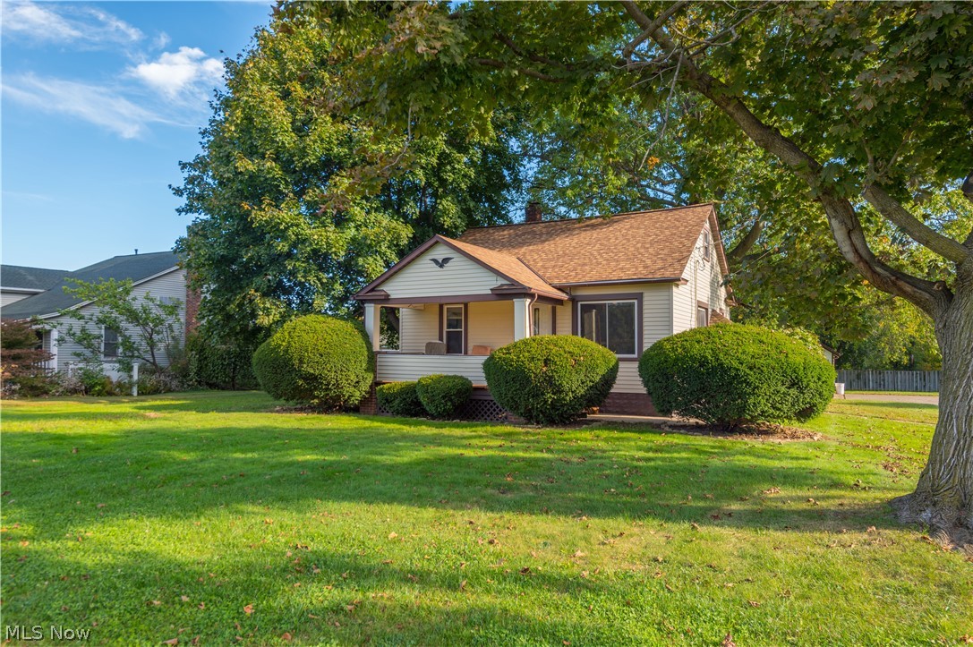 6077 Lake Avenue Property Photo 1
