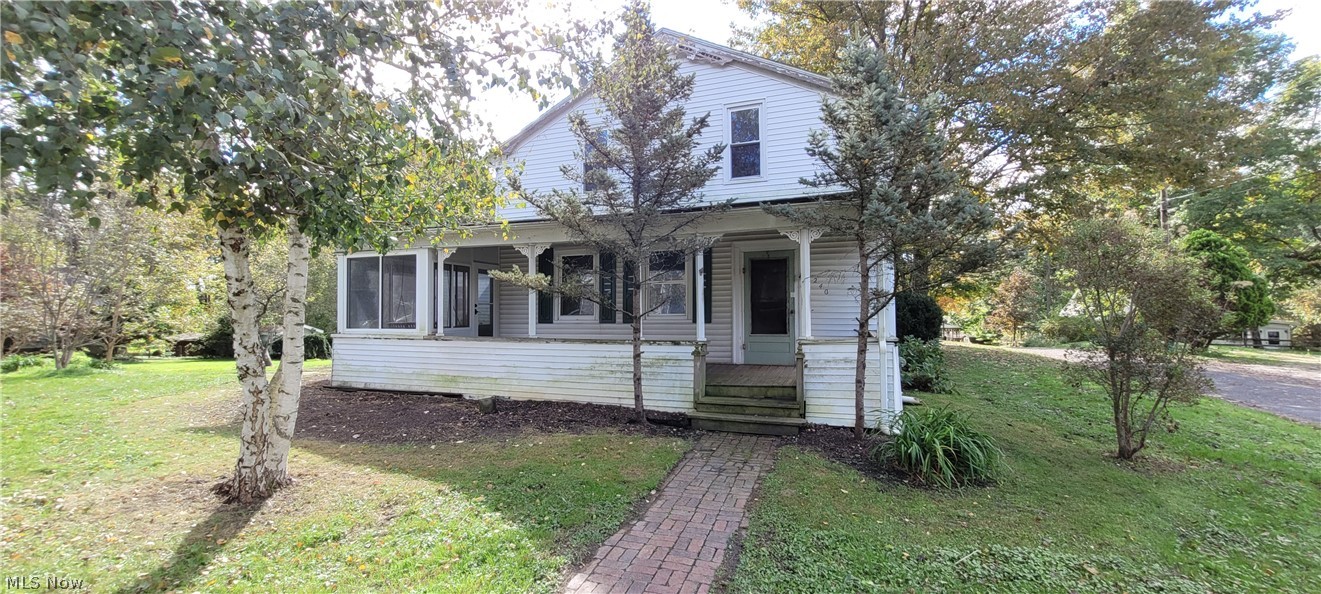 1240 Maple Avenue Property Photo 1