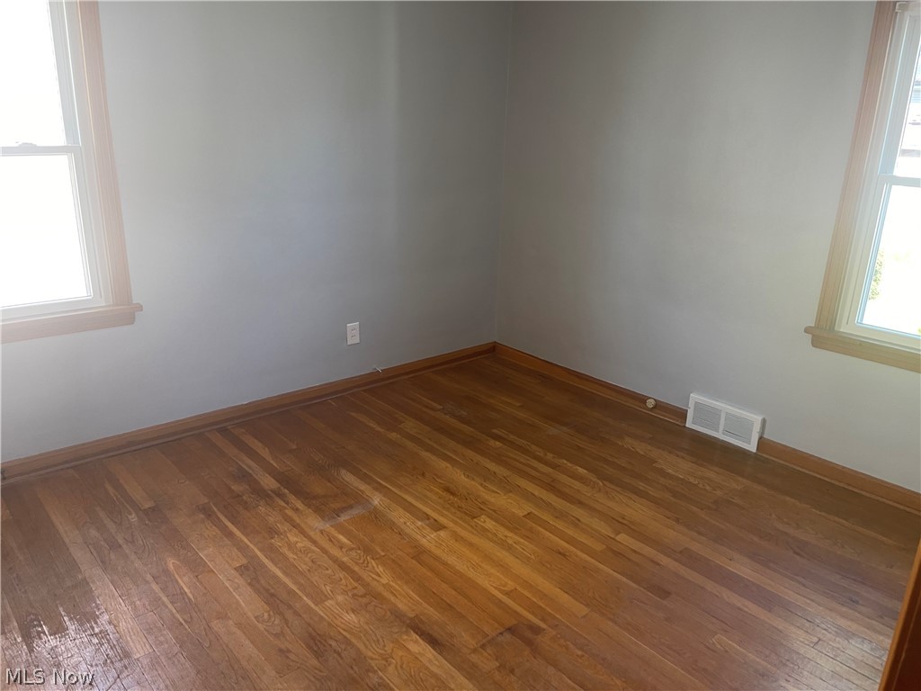 403 E 323rd Street Property Photo 14