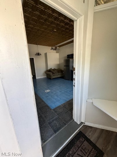 3260 W 105th Street Property Photo 6
