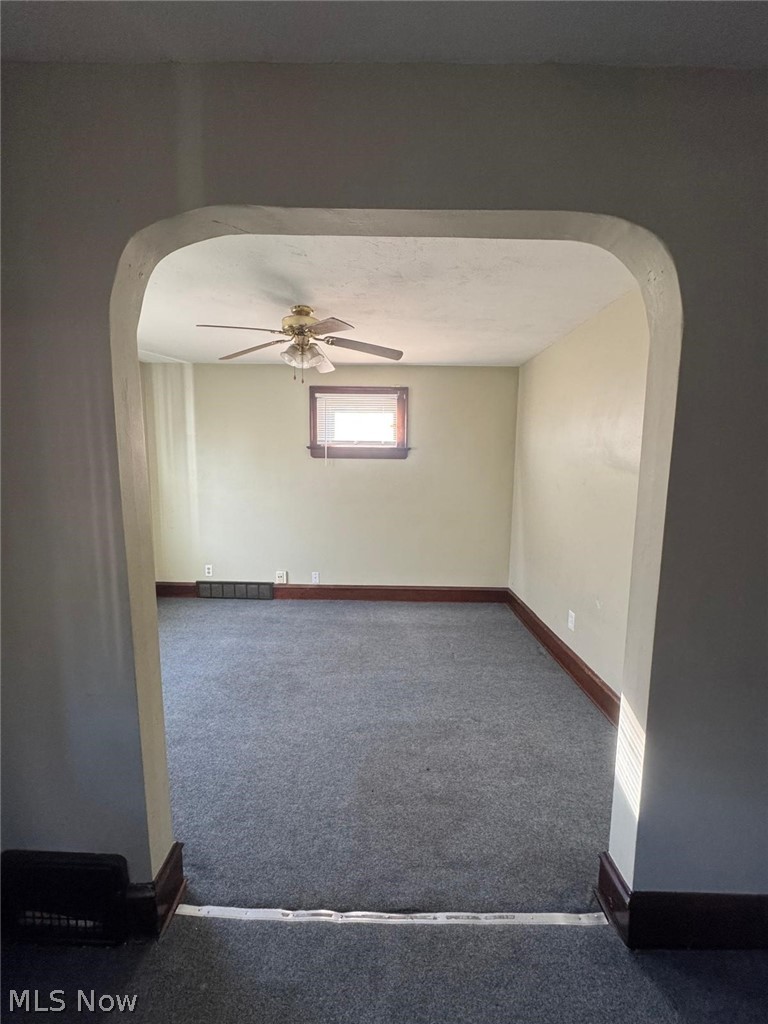 3706 Stickney Avenue Property Photo 3
