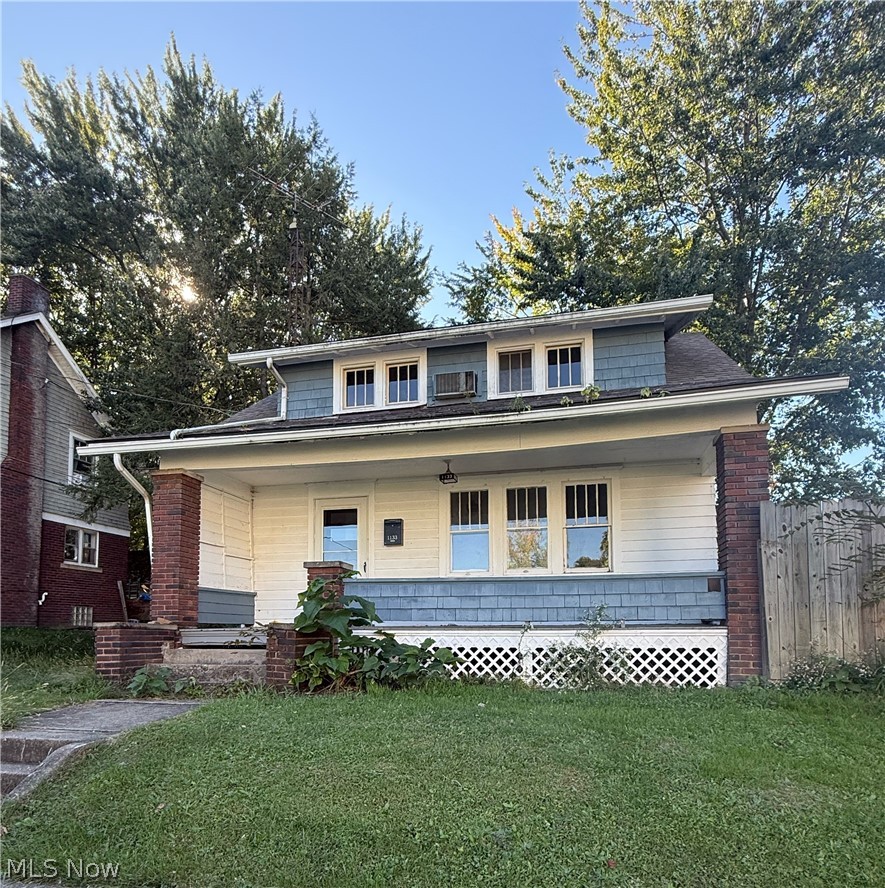 1133 Avalon Avenue Property Photo 1