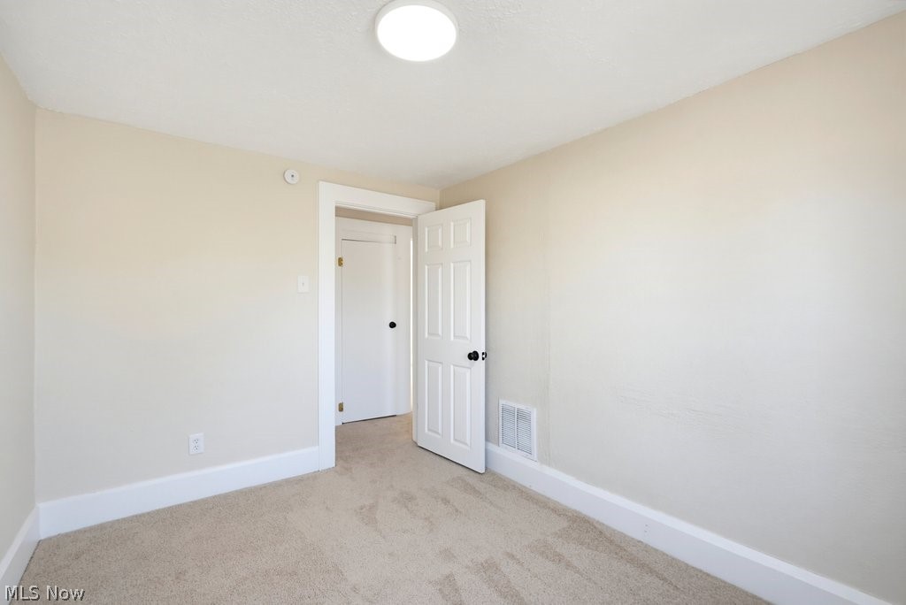 701 E Lincolnway Property Photo 20