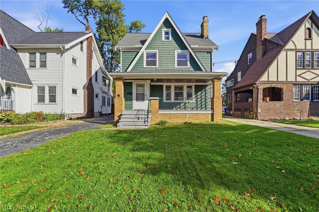 3657 Silsby Road Property Photo 1
