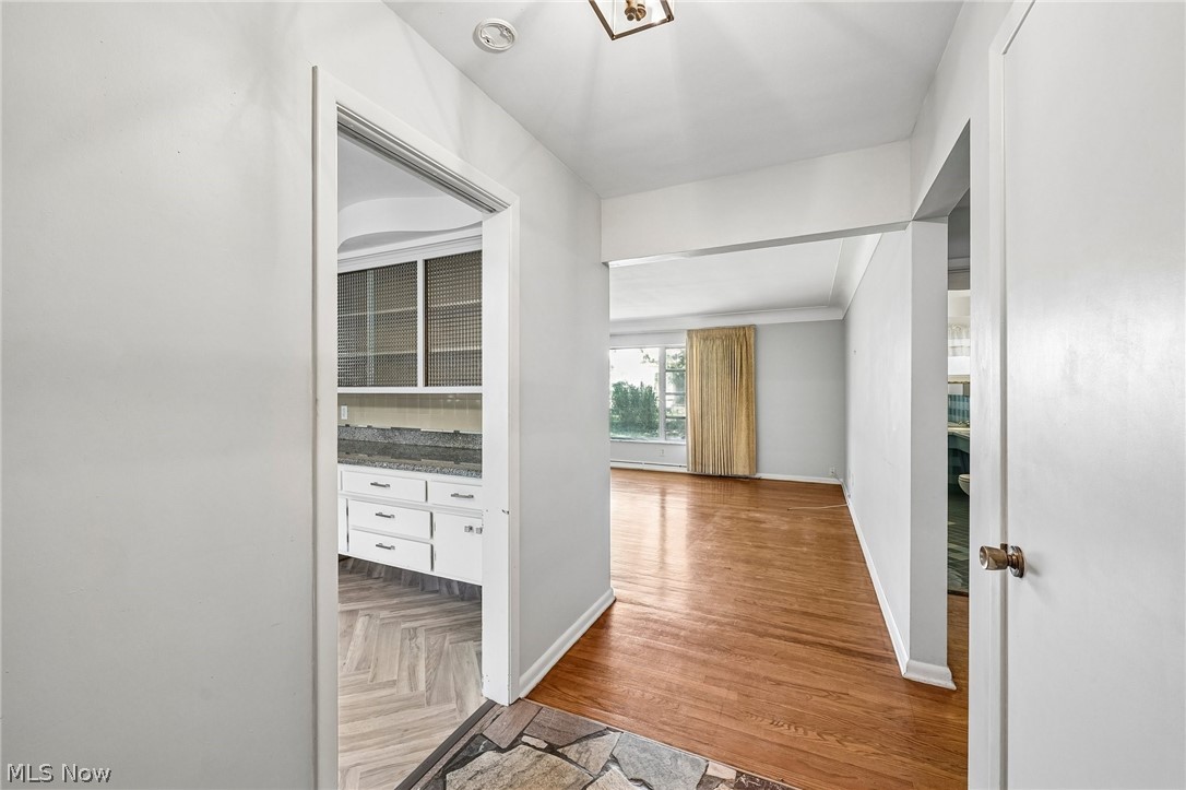 1355 Forest Hills Boulevard Property Photo 3