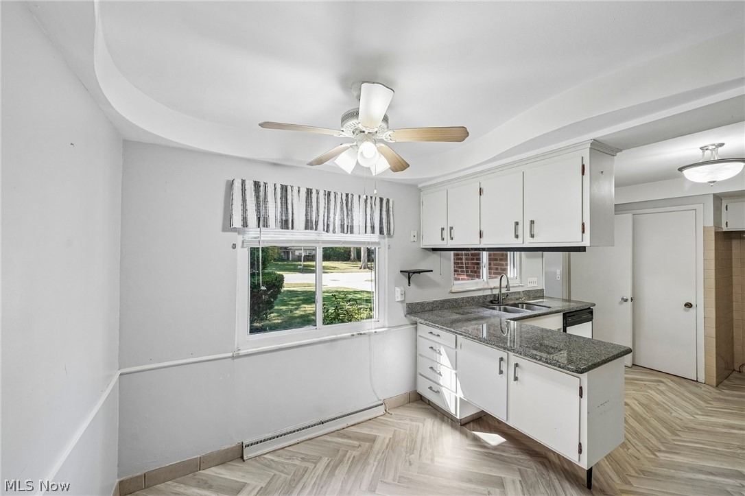 1355 Forest Hills Boulevard Property Photo 11