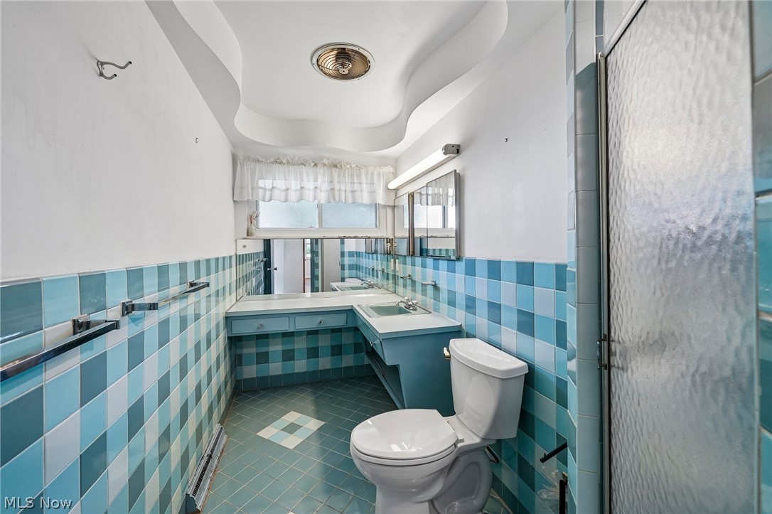 1355 Forest Hills Boulevard Property Photo 18