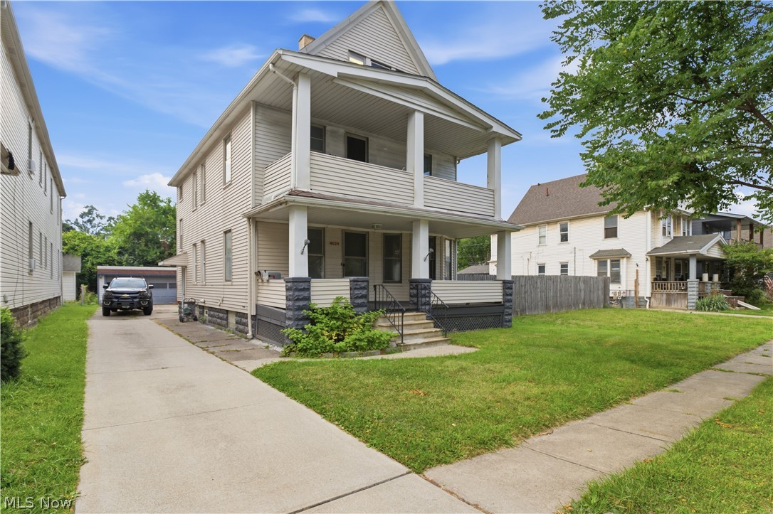 4024 E 53rd Street Property Photo 1