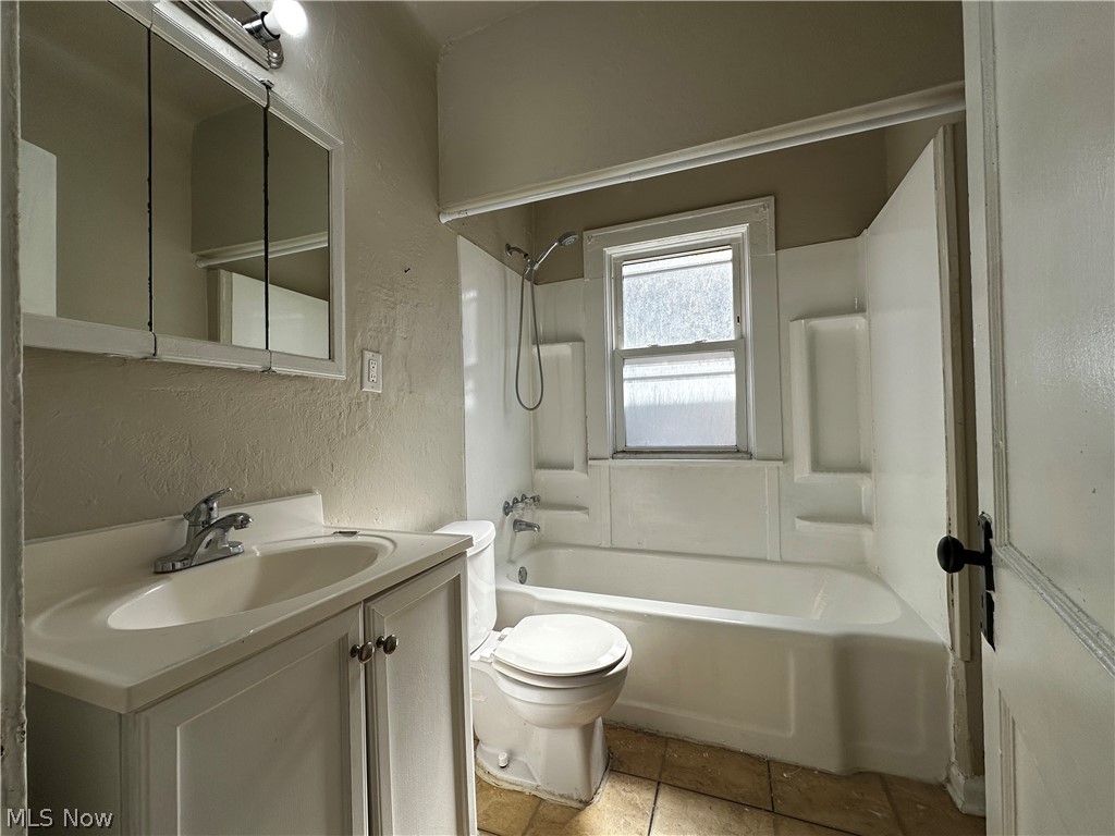485 E 149th Street Property Photo 8