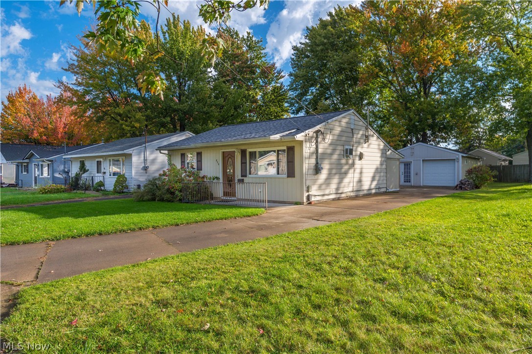 820 Longson Avenue Property Photo 1