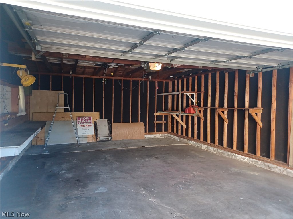 937 Mathews Property Photo 34