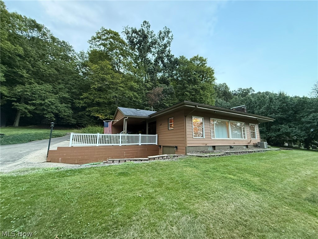 86002 North Bay Road Property Photo 1