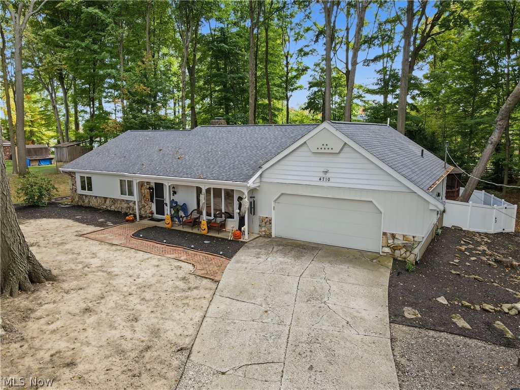 4710 Young Road Property Photo 1