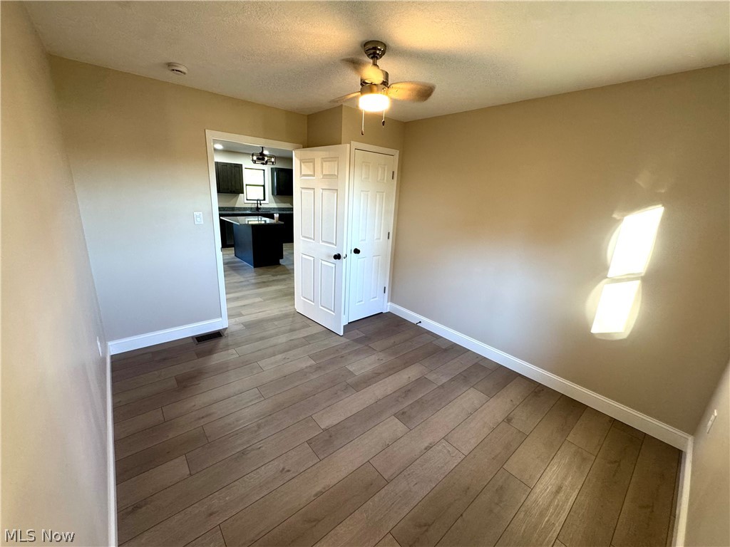 155 E Spring Street Property Photo 14