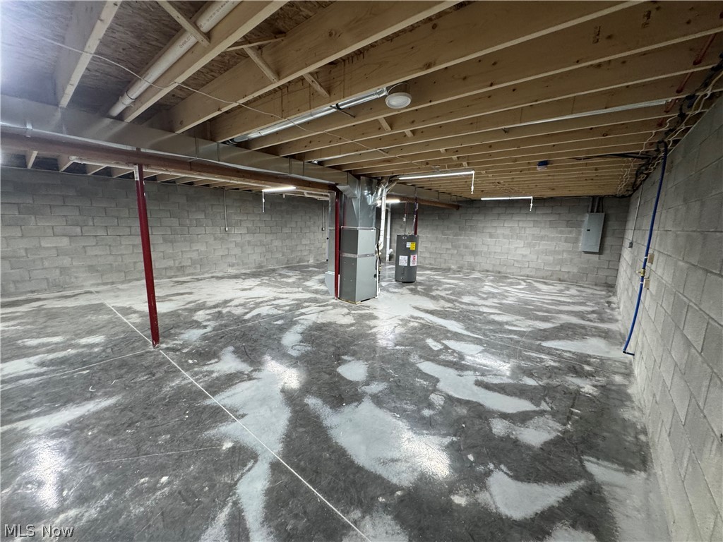 155 E Spring Street Property Photo 22