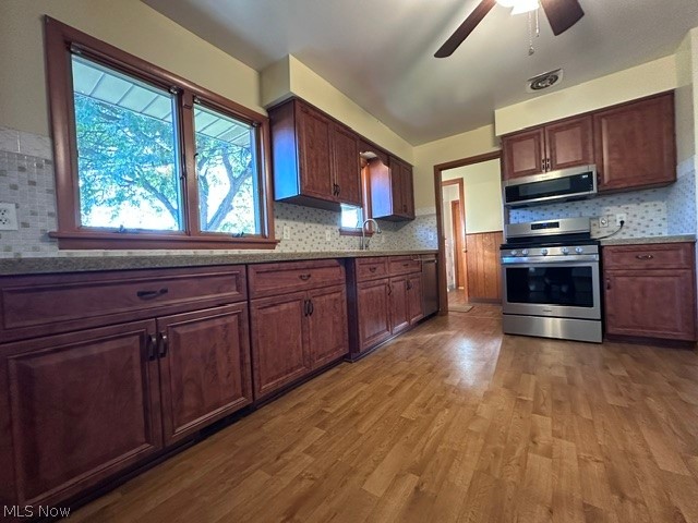 9621 Melody Lane Property Photo 16