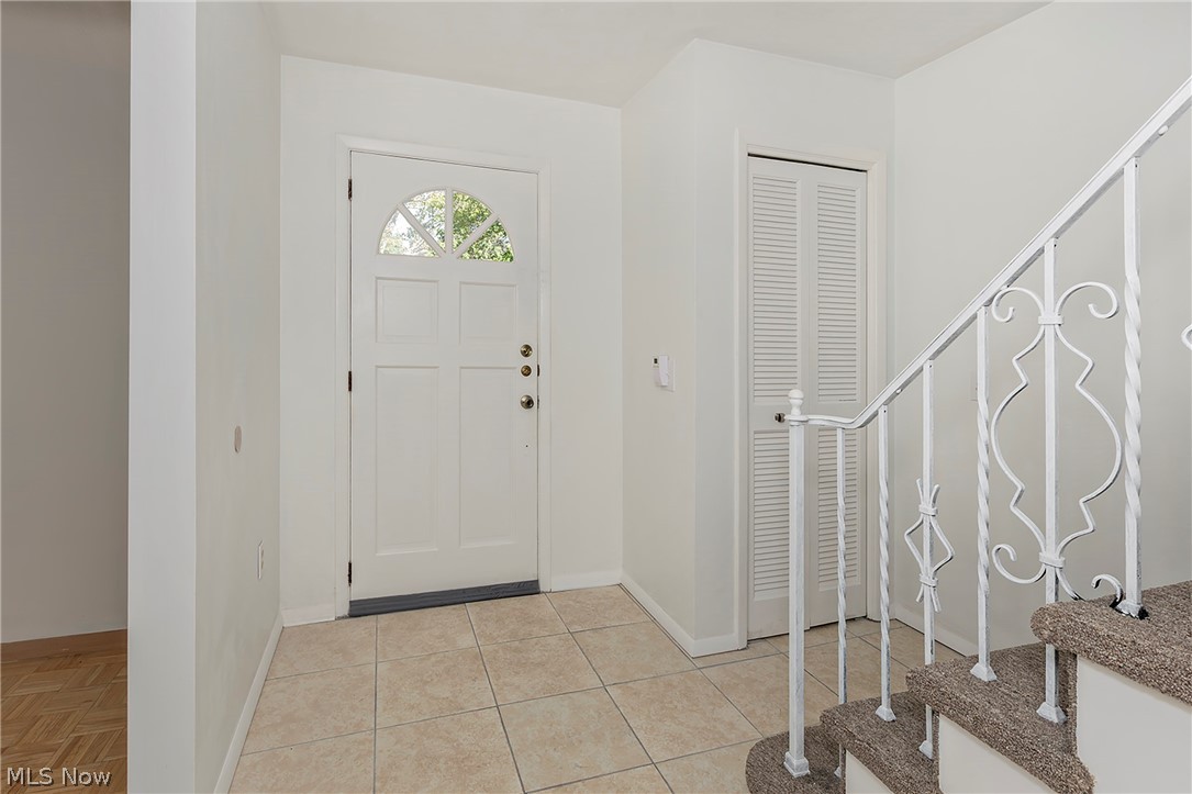 2762 Berkshire Road Property Photo 7