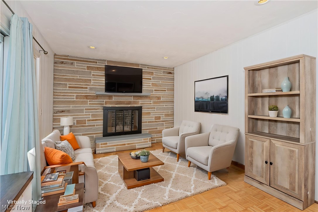 2762 Berkshire Road Property Photo 16