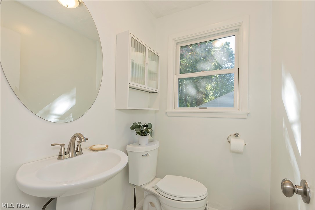 2762 Berkshire Road Property Photo 20