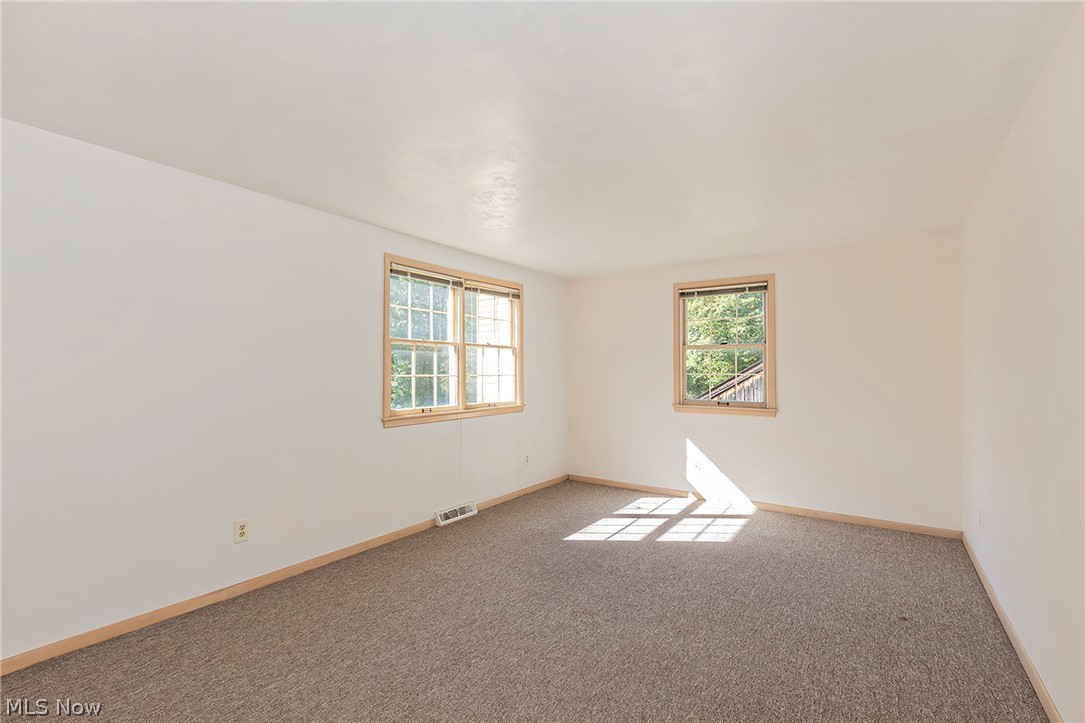 2762 Berkshire Road Property Photo 28
