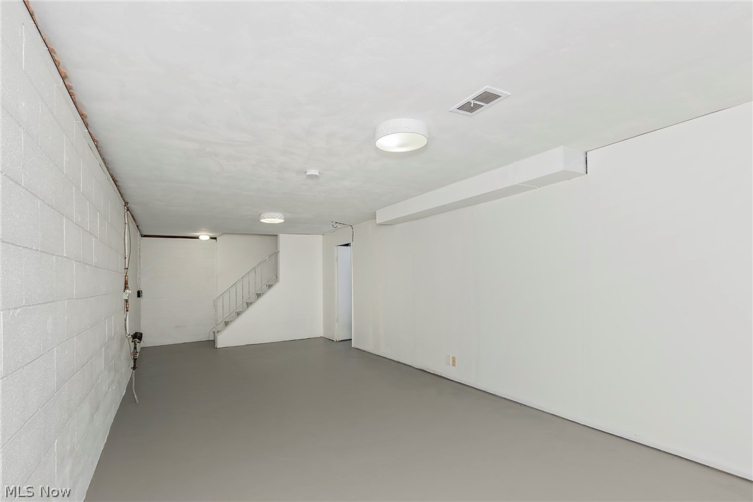 2762 Berkshire Road Property Photo 36