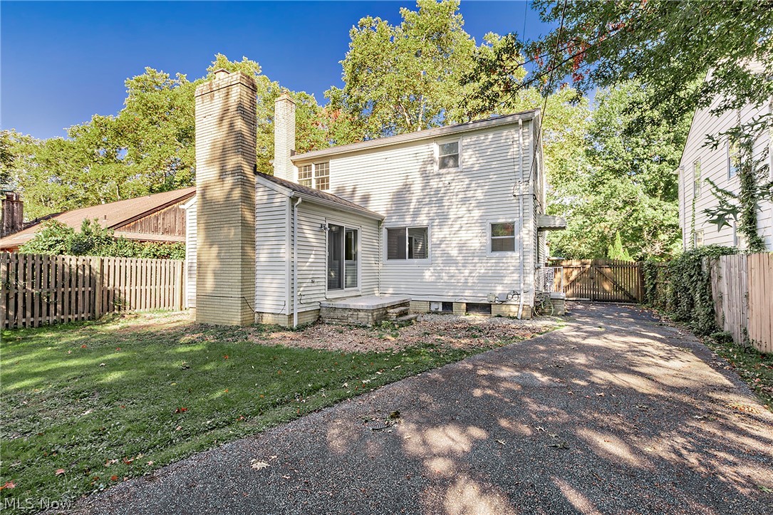 2762 Berkshire Road Property Photo 38