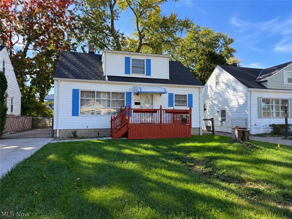 25450 Farringdon Avenue Property Photo 1