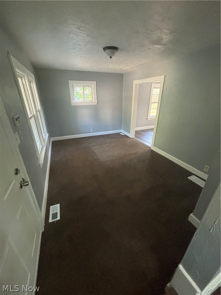3919 E 99th Street Property Photo 3