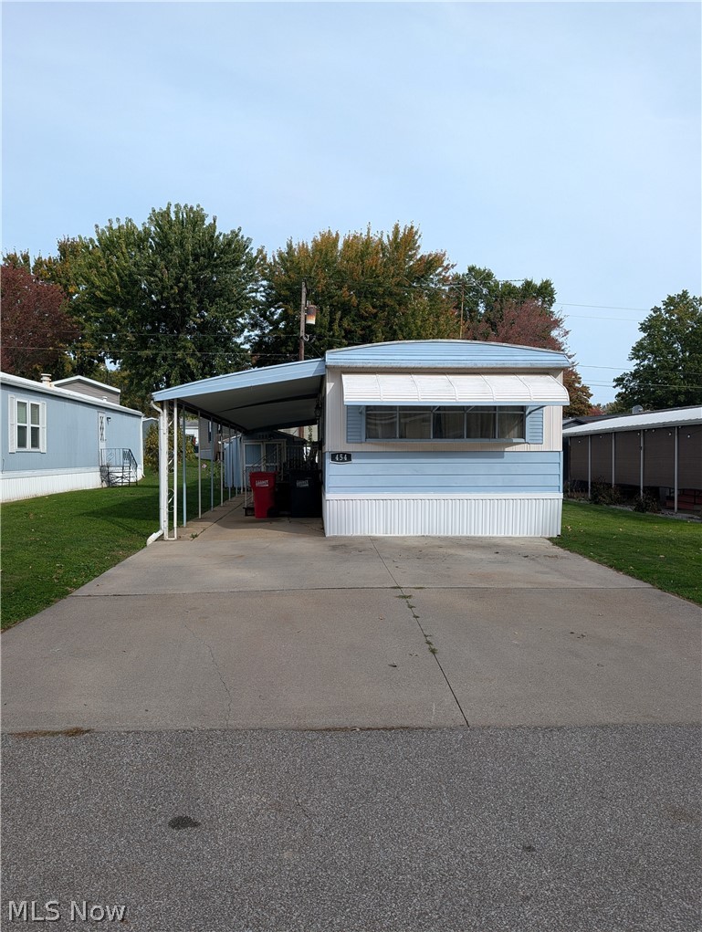 454 Westwoods Property Photo 1
