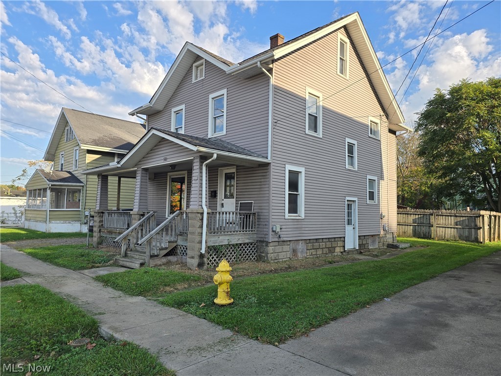 521 W Liberty Street Property Photo 1