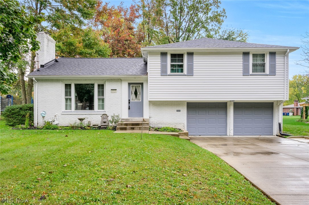 6929 Ronjoy Place Property Photo 1