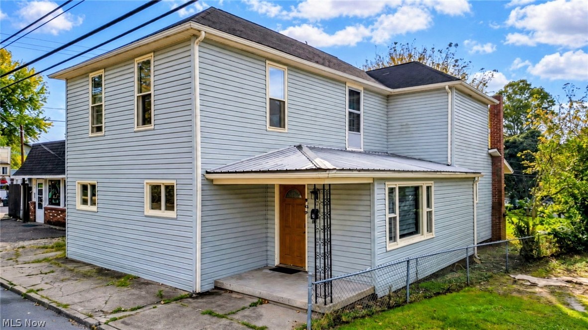 307 S State Street Property Photo 1
