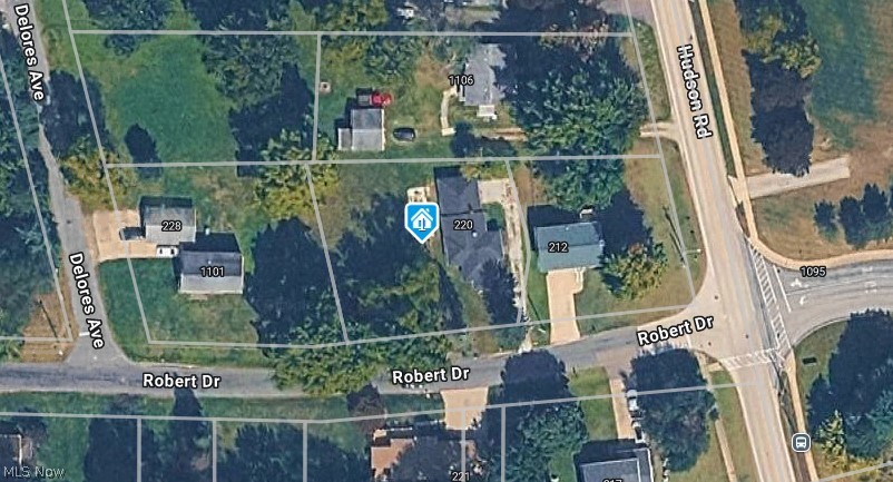 220 Robert Drive Property Photo 15