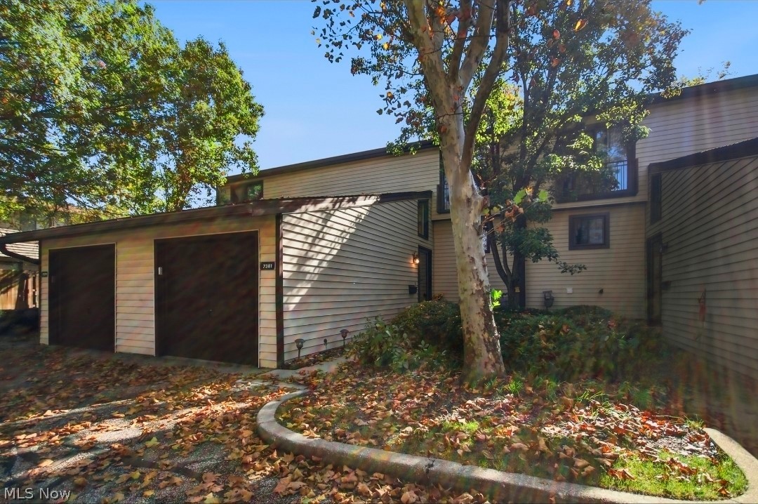 7381 Pine Ridge Court
