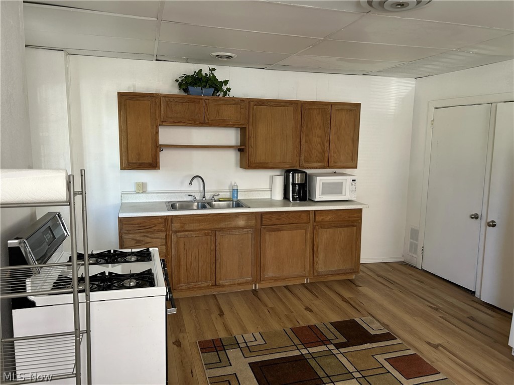 4000 Eoff Street Property Photo 11