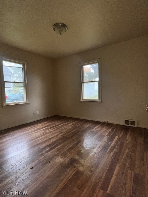 121 N Main Property Photo 6